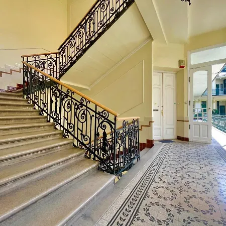 Friend Of Deak Ferenc Appartement
