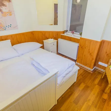 Appartement Friend Of Deak Ferenc *