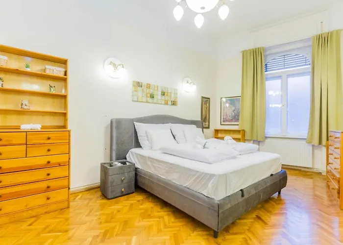Appartement Friend Of Deak Ferenc Budapest